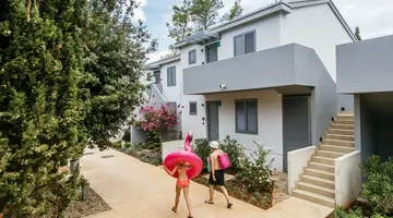 Zaton Holiday Resort - 4 Star Apartments