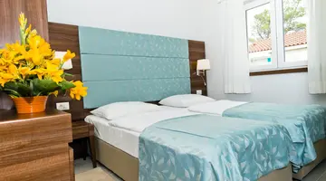 Zaton Holiday Resort - 4 Star Apartments