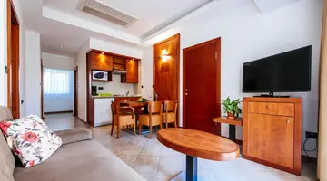 Zaton Holiday Resort - 4 Star Apartments