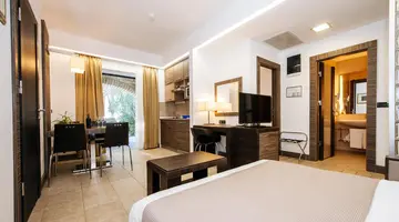 Zaton Holiday Resort - 4 Star Apartments