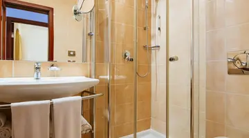 Zaton Holiday Resort - 4 Star Apartments