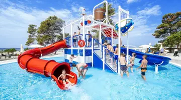 Zaton Holiday Resort - Apartments