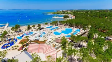 Zaton Holiday Resort - Apartments