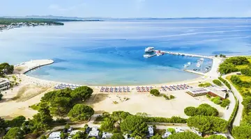 Zaton Holiday Resort - Apartments