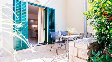 Zaton Holiday Resort Apartments