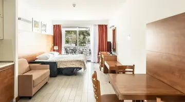 Zaton Holiday Resort Apartments