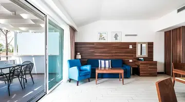 Zaton Holiday Resort Apartments