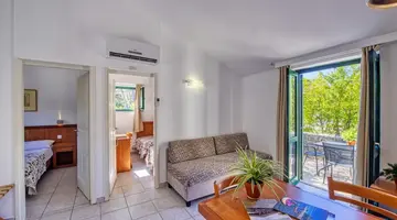 Zaton Holiday Resort - Apartments