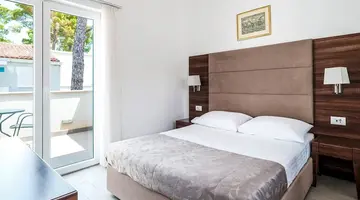 Zaton Holiday Resort Apartments