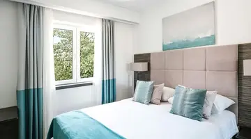 Zaton Holiday Resort Apartments