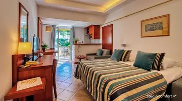 Zaton Holiday Resort - Apartments