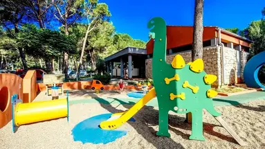 Zaton Holiday Resort - Apartments