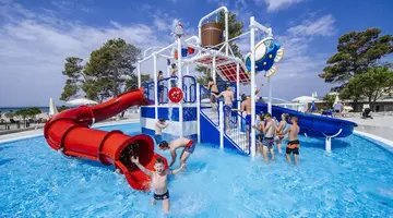 Zaton Holiday Resort Apartments