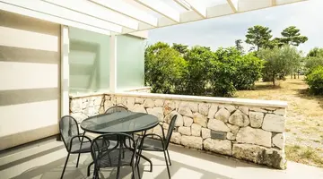Zaton Holiday Resort Apartments