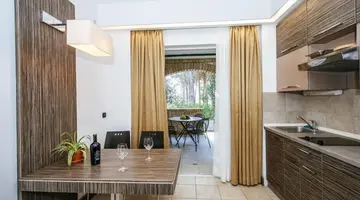 Zaton Holiday Resort - Apartments