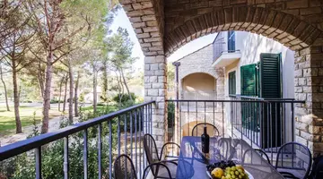 Zaton Holiday Resort - Apartments