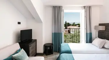 Zaton Holiday Resort Apartments