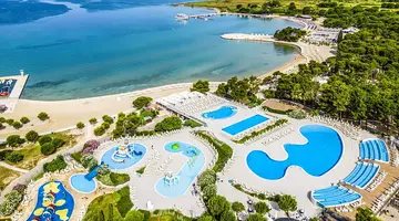 Zaton Holiday Resort Apartments