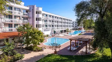 Zefir Beach