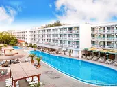Zefir Beach