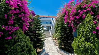 Zefiros Beach