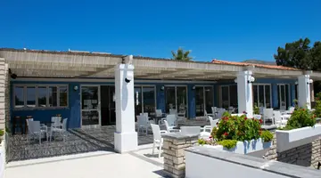 Zefiros Beach