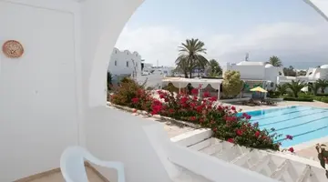 Zenon Hotel