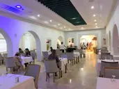 Zenon Hotel