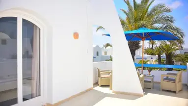 Zenon Hotel