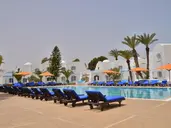 Zenon Hotel