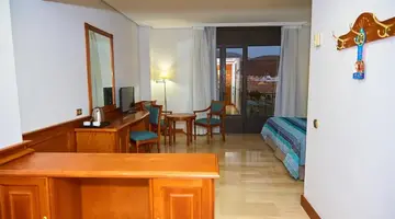 Zentral Center - Adults Only