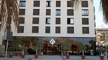 ZENTRAL CENTER HOTEL (ADULTS ONLY 15+)