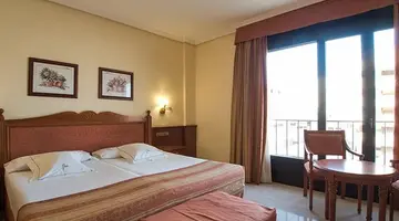 Zentral Center Hotel