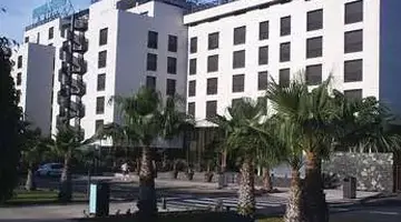 Zentral Center Hotel