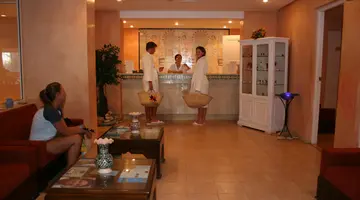 ZEPHIR HOTEL AND SPA