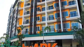 ZEPHYR GRAND HOTEL (ex.THE THREE BY APK)