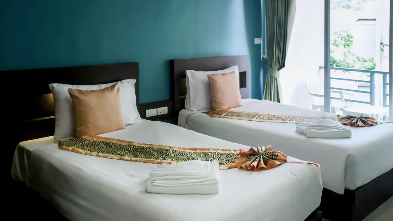 ZEPHYR GRAND HOTEL (ex.THE THREE BY APK)