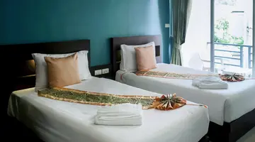 ZEPHYR GRAND HOTEL (ex.THE THREE BY APK)