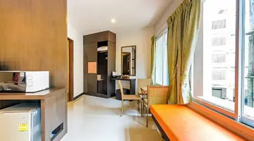 ZEPHYR GRAND HOTEL (ex.THE THREE BY APK)