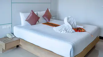 ZEPHYR GRAND HOTEL (ex.THE THREE BY APK)