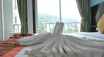 ZEPHYR GRAND HOTEL (ex.THE THREE BY APK)