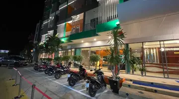 ZEPHYR GRAND HOTEL (ex.THE THREE BY APK)