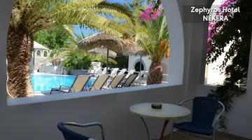 Zephyros Hotel