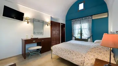 Zephyros Hotel