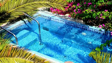 Zephyros Hotel