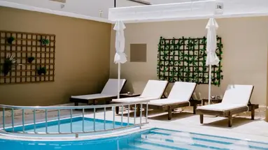 Zephyros Hotel