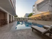 Zephyros Hotel