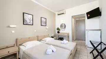 Zephyros Hotel