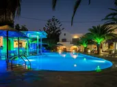 Zephyros Hotel