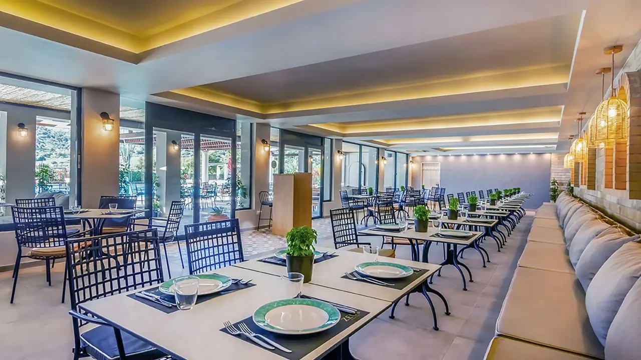 Zeus Dolce Athens (ex. Hotel Dolce Attica Riviera Resort)